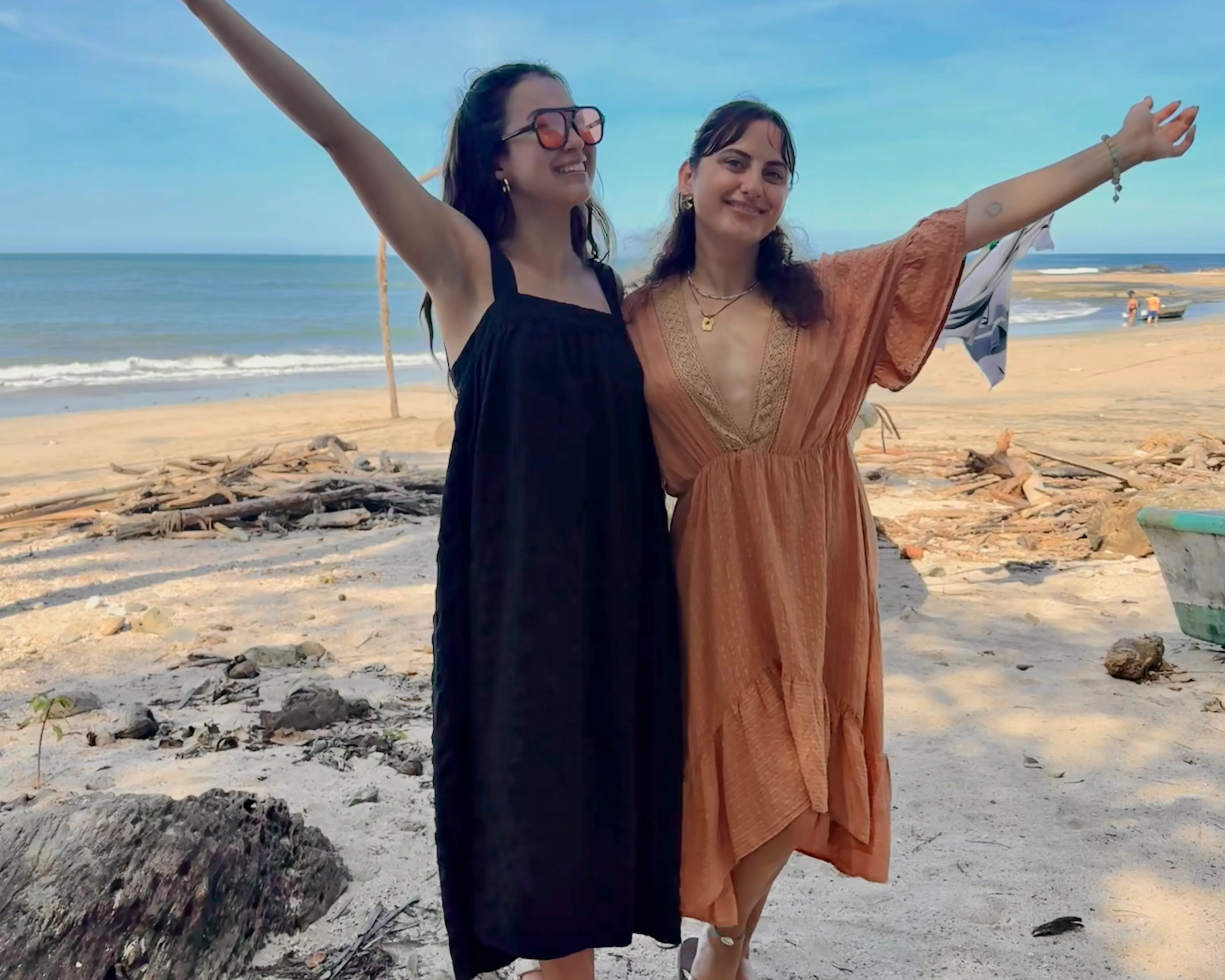 hot tamale Nosara Costa Rica, Nosara beach, thrifted vacation outfits