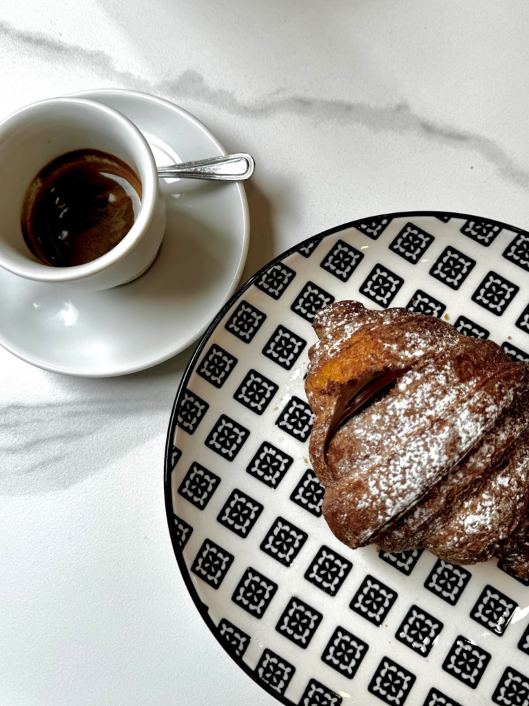 The Tastiest Gluten-Free Milan Bakeries gluten free pastry, officina zero, gluten free crossiant, gluten free holiday italy, milan italy food, italy gluten free food